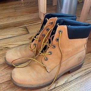 Women Timberland boots